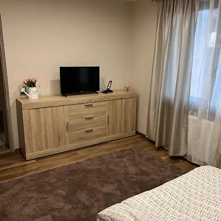 Apartament Center Jacuzzi&szauna Mişcolţ