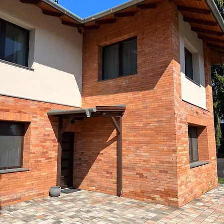 Anita Miskolctapolca Apartman *
