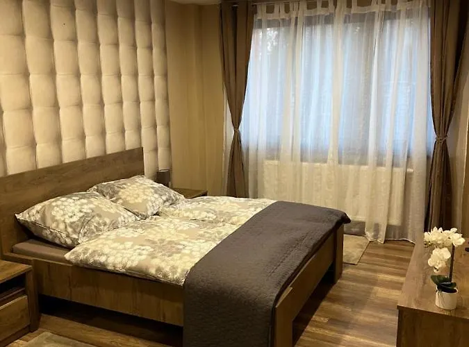 Center Jacuzzi & Szauna *